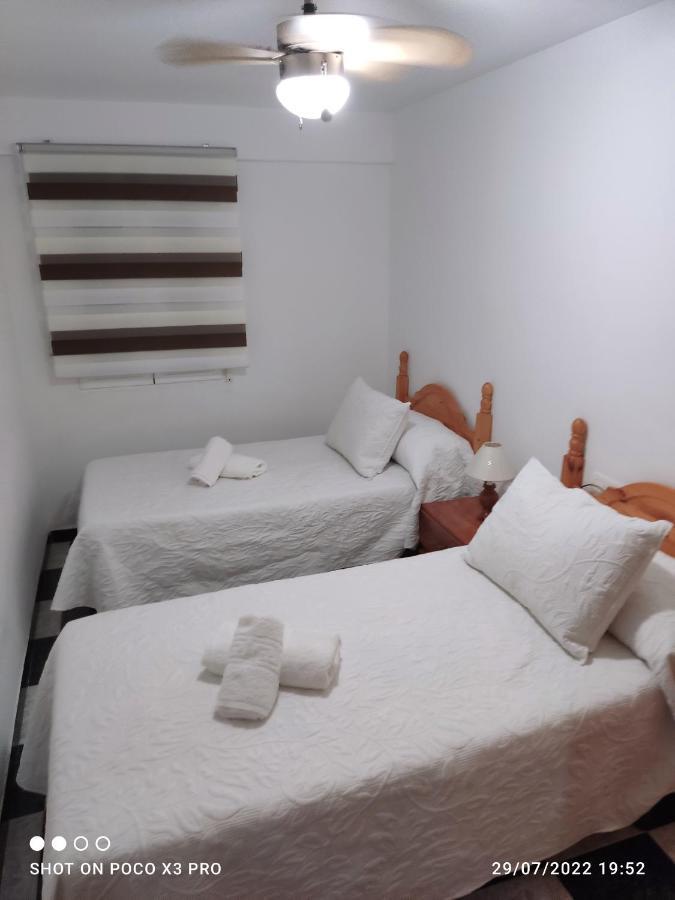 Апартаменты Vivienda Turistica Salazar Гранада Экстерьер фото